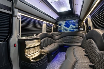 mercedes-sprinter-high-top-1