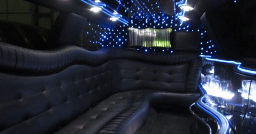 Lincoln Limousine Featured